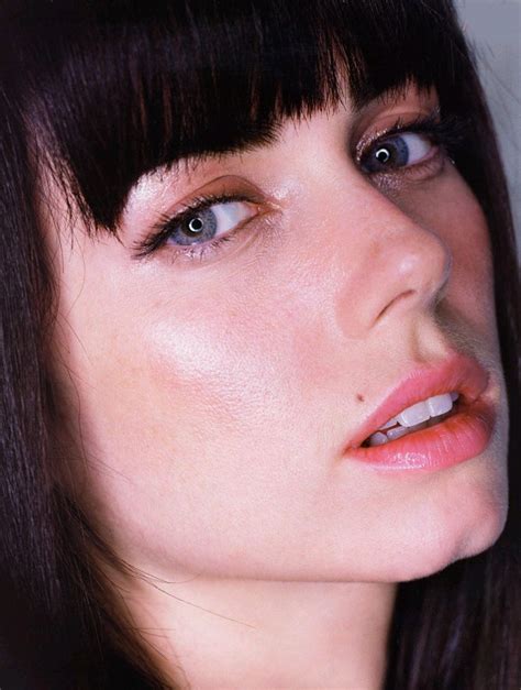 Mia Kirshner