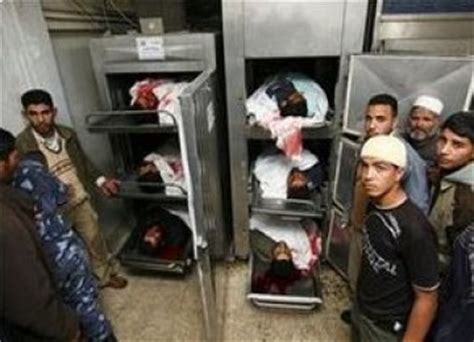 Kaum wanita palestina tidak hanya melahirkan para pejuang (mujahid) yang berani menjemput maut dengan senyuman, akan tetapi mereka pun terlibat langsung dalam kancah peperangan melawan tentara dan penduduk israel yang didatangkan dari berbagai negara. Dokumentasai Kekejaman Israel terhadap Rakyat Palestina ...