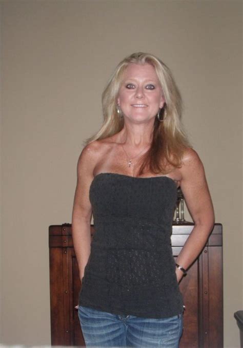 Dating Over 40s What Dating After 40 Is Like For Men Advice For