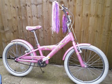 Trek Mystic 20 Girls Bike Up To 10yrs Good Condition In Slough