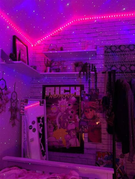 𝑝𝑖𝑛𝑡𝑒𝑟𝑒𝑠𝑡 𝑑𝑖𝑑𝑖𝑎𝑚𝑏𝑒𝑟 Neon Room Neon Bedroom Room Ideas Bedroom