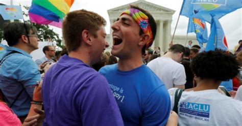 11 Photographs Taken Before And After The Us Supreme Court Same Sex Marriage Ruling Will Fill