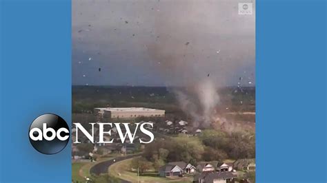 Ef3 Tornado Tears Through Andover Kansas One News