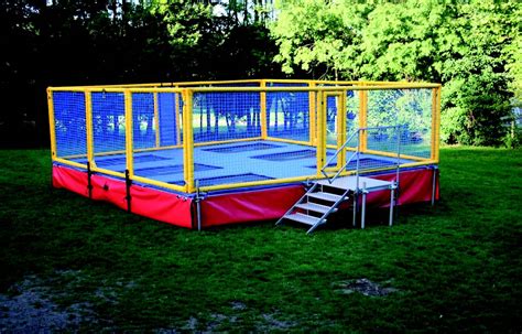 Bungee Trampoline Hire All Across The Uk Eddy Leisure