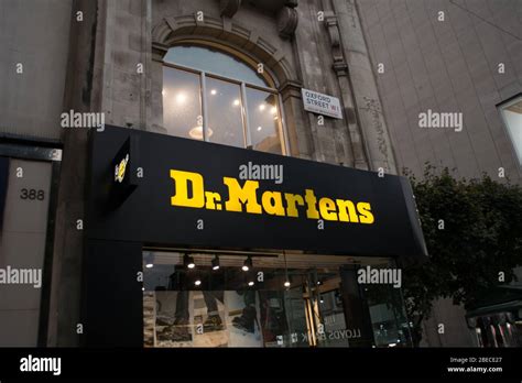 London October 2018 Dr Martens Store Exterior On Oxford Street