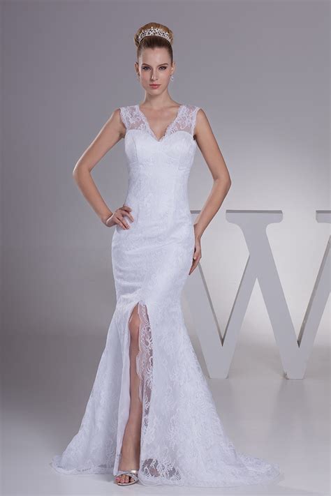 Sexy Mermaid V Neck High Slit White Lace Beach Destinaton