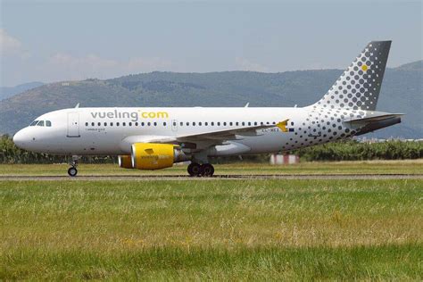 Vueling Airlines Fleet Airbus A Details And Pictures