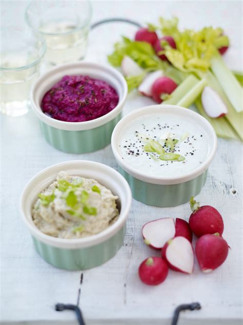 Spring Onion Celery And Roquefort Dip Love The Crunch