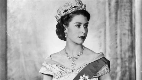 Her Majesty Queen Elizabeth Ii An Incredible Life In Pictures Classic Fm