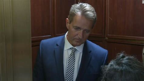 Arizona Sen Flake Says Hell Vote Yes To Confirm Kavanaugh Gets Confronted At Us Capitol