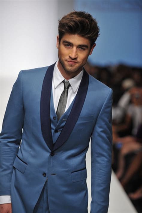 Classic And Latest Mens Suits Designs 2015