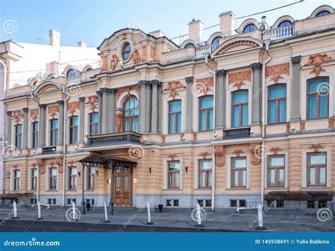 Old Mansion In St Petersburg Editorial Photo Image Of Facade