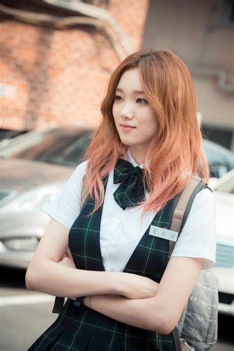 Lee began her entertainment career as a model where she competed at the local super model contest in 2008. Lee Sung-kyung's Secret Diet for Weight Loss | Channel-K