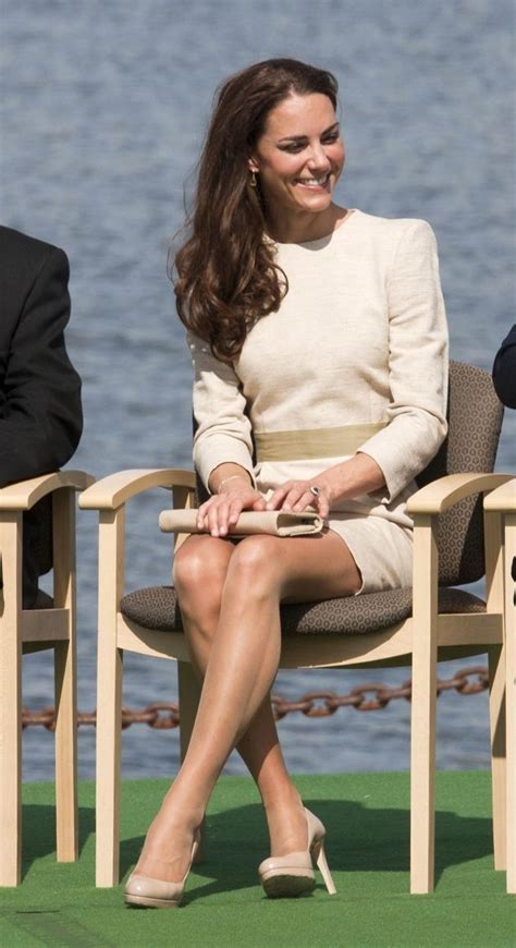 Pin By Diedrea Muskovich On British Monarchy Princess Kate Middleton Kate Middleton Legs