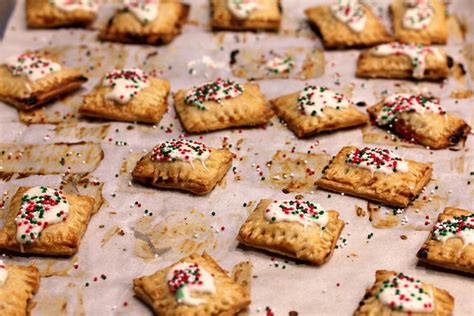 Tiny Homemade Pop Tarts Karens Kitchen Stories