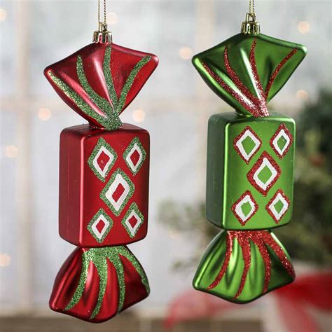Simple candy ornament 30 minute crafts from 30minutecrafts.com. Large Sparkling Wrapped Candy Ornaments - Christmas ...