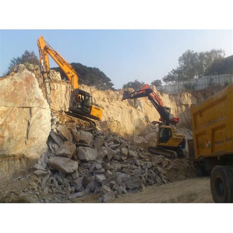 Medium Rock Excavation Work At Best Price In Bengaluru Id 13497480873
