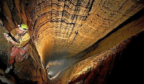 The Most Dangerous Caves In The World Enter The Caves
