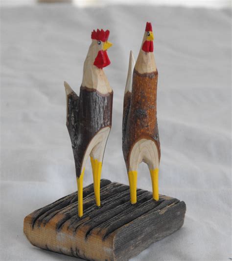 Two Hand Carved Chickens 0023 2650 Via Etsy Mom Резьба по дереву