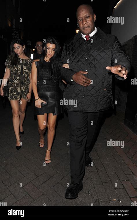 Kourtney Kardashian Enjoys A Night Out At Lou Lous Private Members Club In Mayfair With