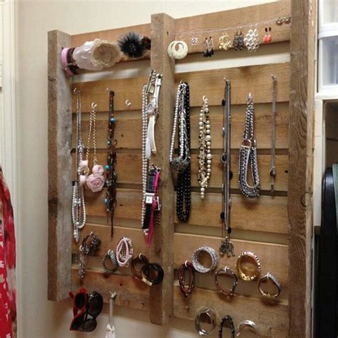 Pallet Jewelry Displaystorage Rack With New Or Re Purposed Pallets
