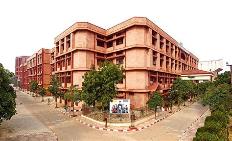 hindustan college of science and technology [hcst] mathura admissions contact website