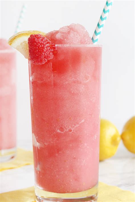 Southern Mom Loves Very Raspberry Lemonade Sparkling