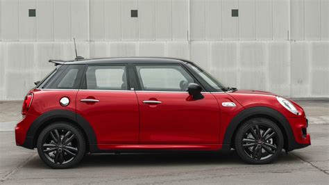 Mini Cooper S Works 210 Unveiled Gets Jcw Kit With Minor Power Bump