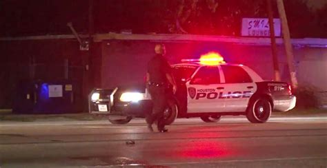 Pedestrian Hit Killed By Car In Southeast Houston Houston Chronicle