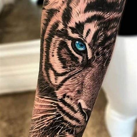 12 Best Half Tiger Face Tattoo Designs Tiger Face Tattoo Tiger Eyes