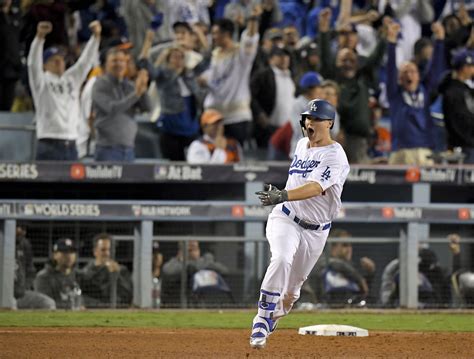 Watch them work to close out to earn their spot. Dodgers beat Astros 3-1, force World Series to Game 7 ...