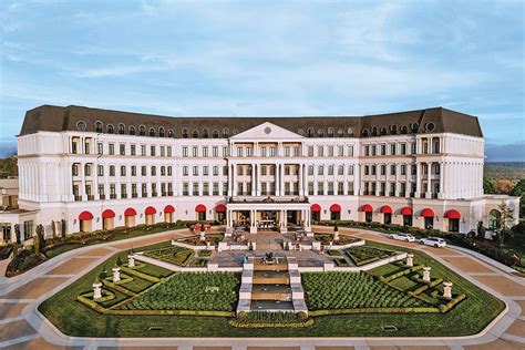 Getaway You Will Feel Like Royalty At Nemacolin Pittsburgh Magazine