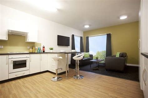 Luxury En Suite Rooms From £99 Russell View Pads For Students
