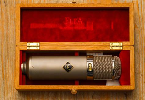 47 Flea Microphones 47 Audiofanzine