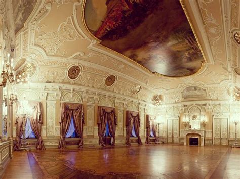 Baccara Ballroom Of Eliseev Palace St Petersburg Italian Courtyard