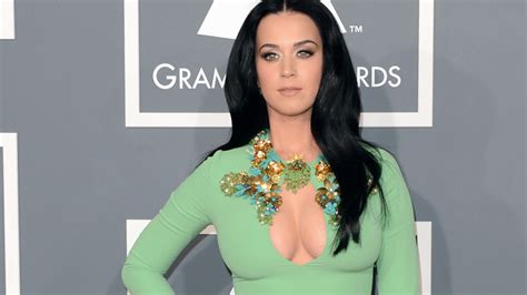 Youll Never Guess What Katy Perry Actually Weighs