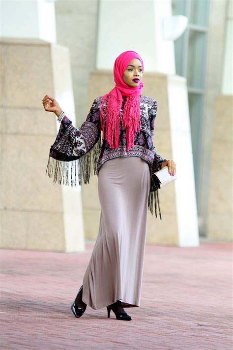 This Womans Hijab Office Looks Are On Point Modesty Dress Fashion