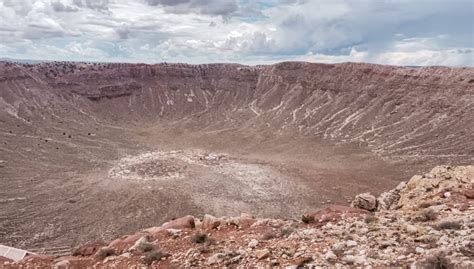 How To Visit Meteor Crater In Arizona Rock A Little Travel