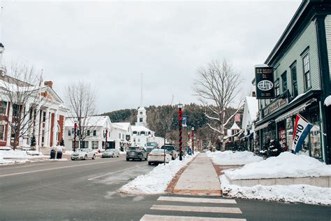 How To Spend A Winter Weekend In Stowe Vermont The Abroad Blog