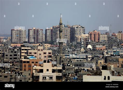 Launching of incendiary hi-res stock photography and images - Alamy