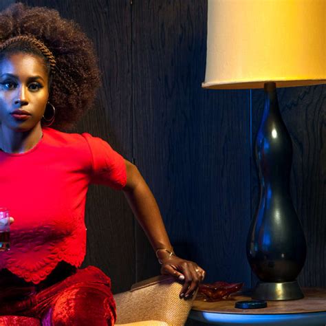 Issa Rae Talks Insecure Season 2 Old Tv Execs Dying Off And