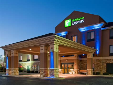 Holiday inn express hotel & suites pauls valley, hampton inn & suites pauls valley, and comfort inn & suites are some of the most popular hotels for travelers looking to stay near greater wynnewood exotic animal park. Gas City (IN) Holiday Inn Express Gas City United States ...