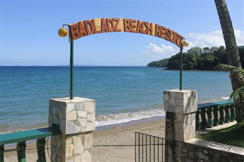 Badladz Beach And Dive Resort Zublu