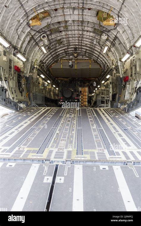 Cargo Aircraft Interior Hi Res Stock Photography And Images Alamy