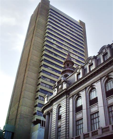 A su vez, es la institución que dicta la política monetaria para. Banco Central de Bolivia (edificio) - Wikipedia, la ...