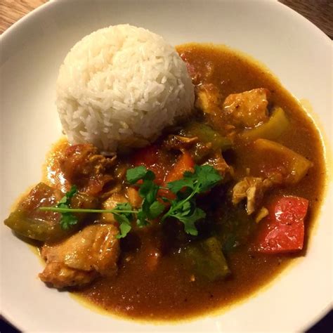 Japanese curry rice or karē raisu (カレーライス) is an extremely popular dish for all ages in japan and it is considered one of the country's national dishes along with ramen. Hairy Dieters Chicken Bhuna | Recipe | Hairy dieters ...