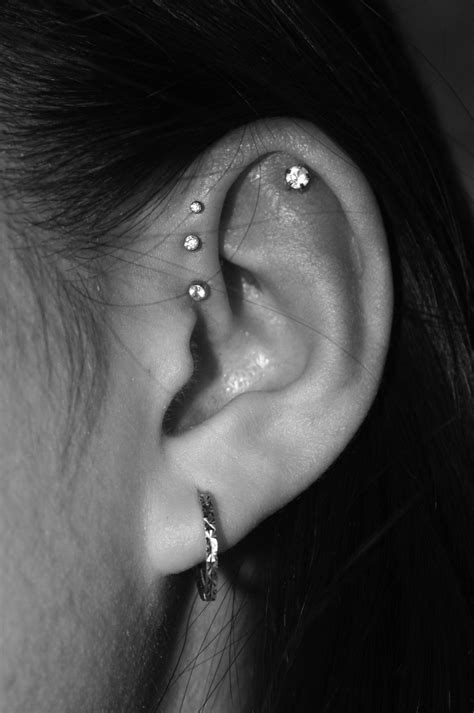 Im Obsessed With This Forreal Though Ear Peircings Ear Piercings Tragus Pretty Ear