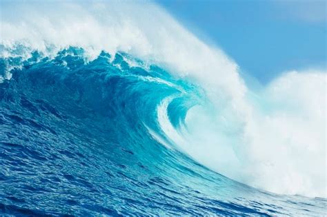 Monstrous 24 Metre Wave Off The Coast Of New Zealand Is Largest Ever