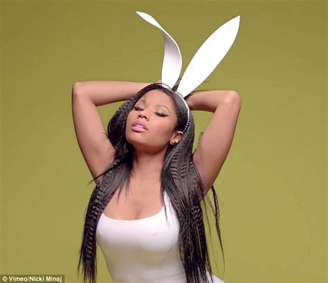 Nicki Minaj Dances Half Naked In Fur Gilet For Pills N Potions Music