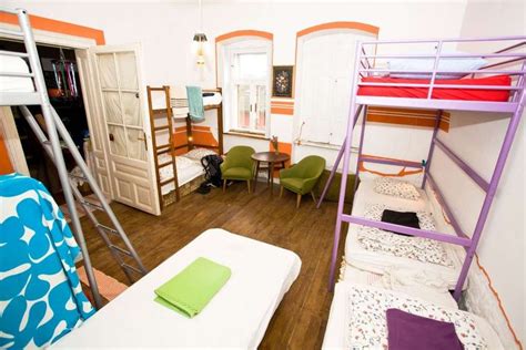 Cosy And Cheap Hostel Rooms Near The Center And Cultural District Flat Rent Pecs